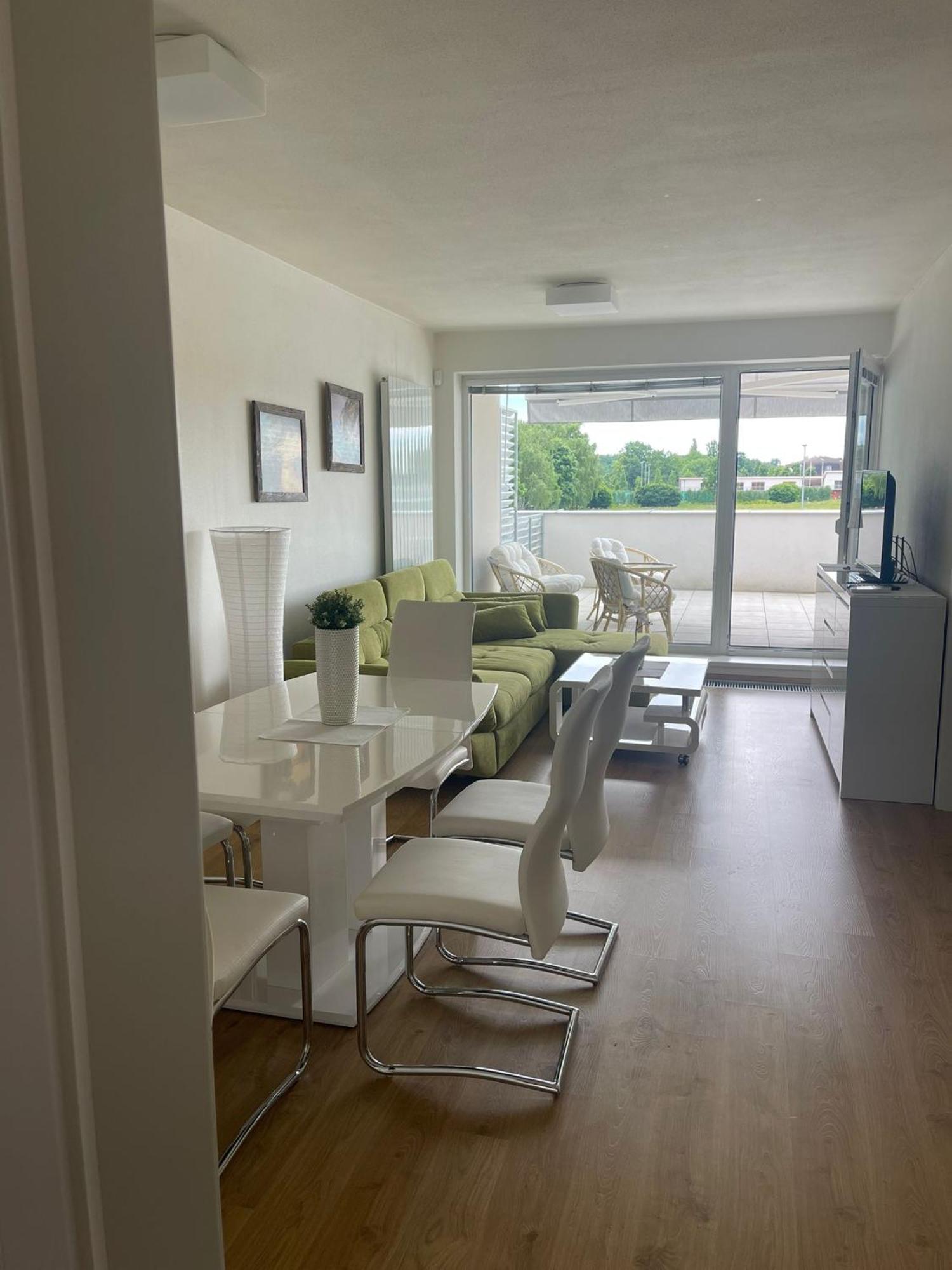 Apartman Trebon Apartament Trzeboń